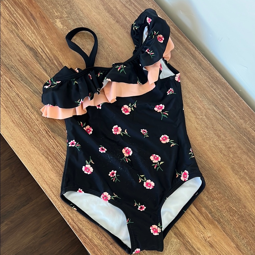 Girls ruffle shoulder floral swim suit